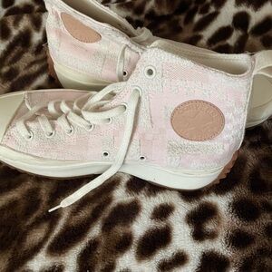 High top pink and brown converse